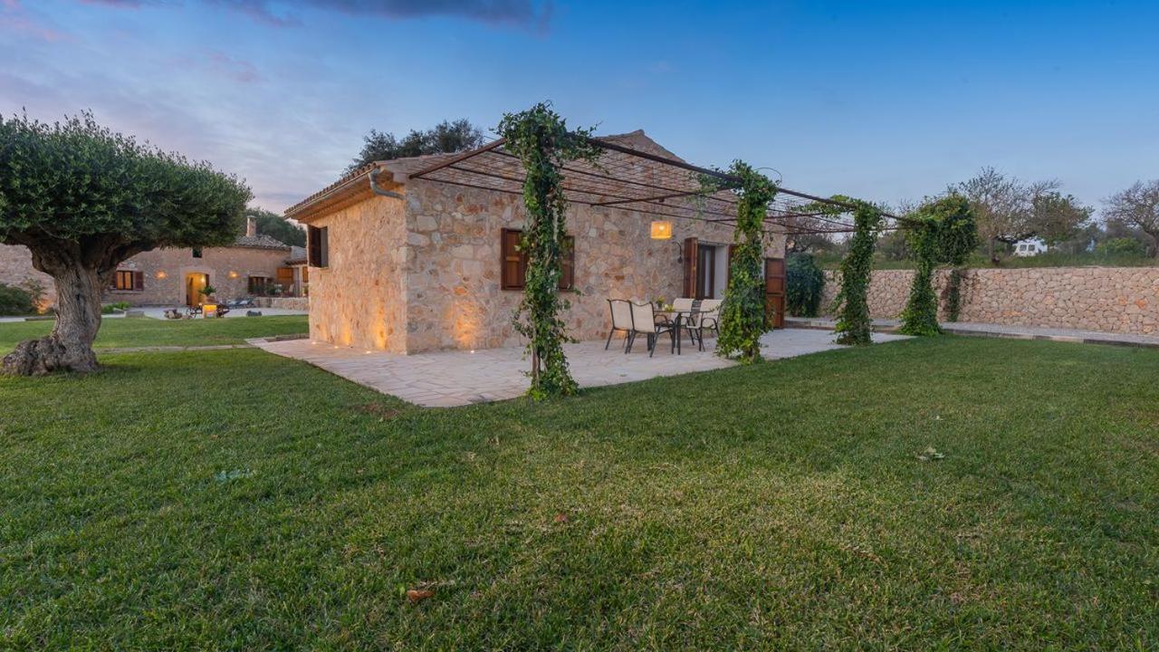 הוילה פטרה Agroturismo Son Calo מראה חיצוני תמונה