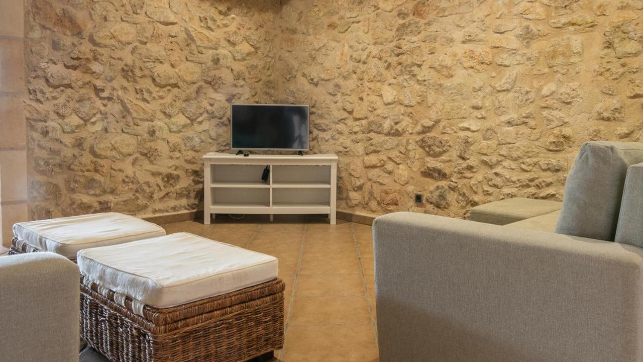 הוילה פטרה Agroturismo Son Calo מראה חיצוני תמונה