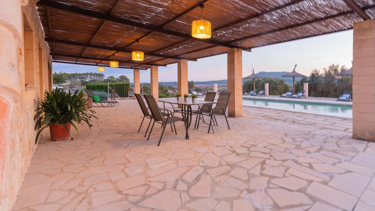הוילה פטרה Agroturismo Son Calo מראה חיצוני תמונה